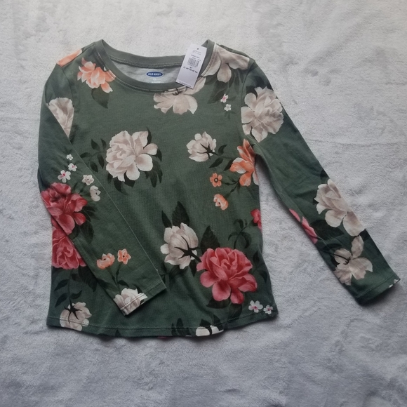 Old navy, size 5T, Military green color - Picture 2 of 5